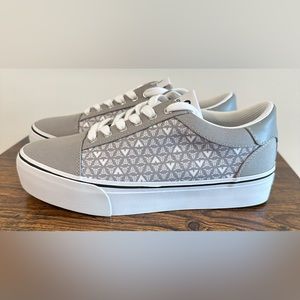 Airwalk Women’s Alya-J Gray/White Sneaker NWT Various Sizes